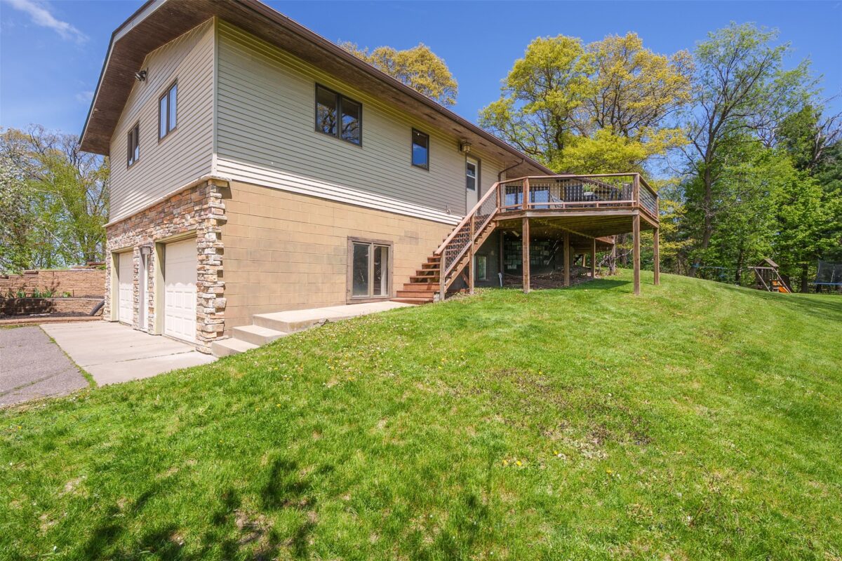 E655 Woodridge Drive, Eau Claire WI 54701 - Residential house for sale - MLS #1600907 - image37