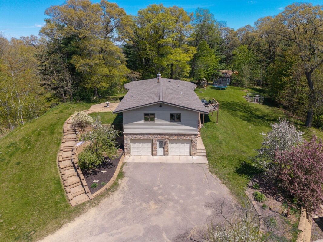 E655 Woodridge Drive, Eau Claire WI 54701 - Residential house for sale - MLS #1600907 - image49