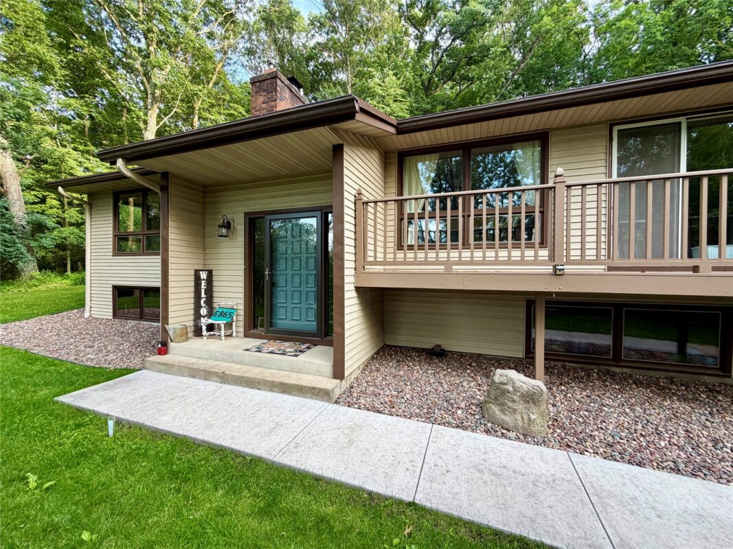 E865 Woodridge Drive, Eau Claire WI 54701 - Residential house for sale - MLS #1602673 - image4