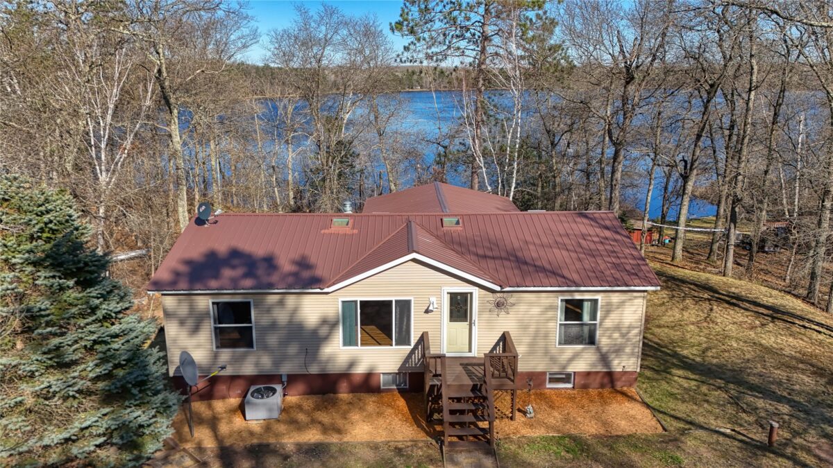 N 9748 Bear Trail Lane, Spooner WI 54801 - Residential house for sale - MLS #1600431 - image3