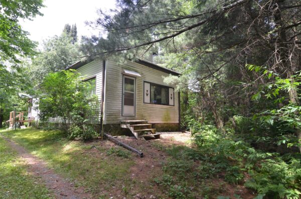 N281 10th Avenue Withee WI 54498