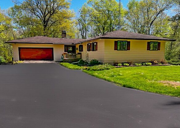 N4798 Loop Road, Spooner WI 54801 - Residential house for sale - MLS #1601558 - image1