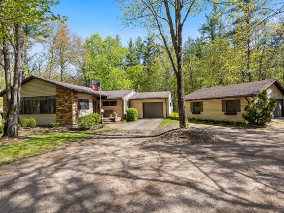 N7084 US Highway 12, Black River Falls WI 54615 - Residential house for sale - MLS #1601056 - image1