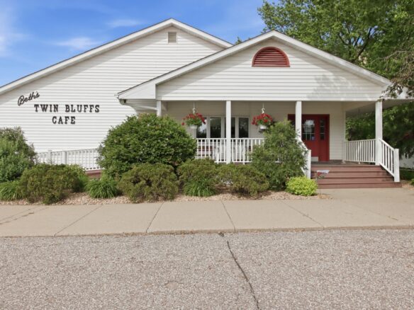 , Nelson WI 54756 - CommercialSale house for sale - MLS #1601736 - image1
