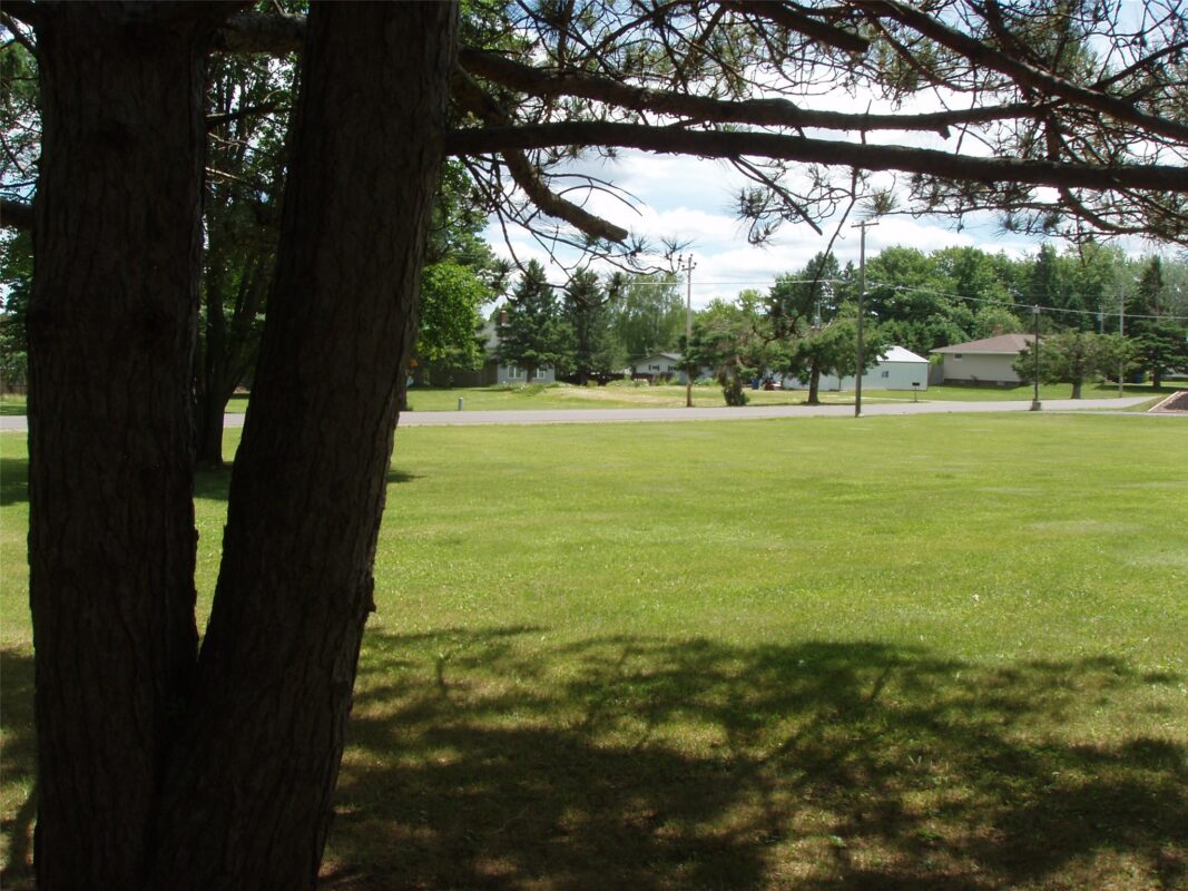 On 1st Avenue, Park Falls WI 54552 - Land house for sale - MLS #1602454 - image6