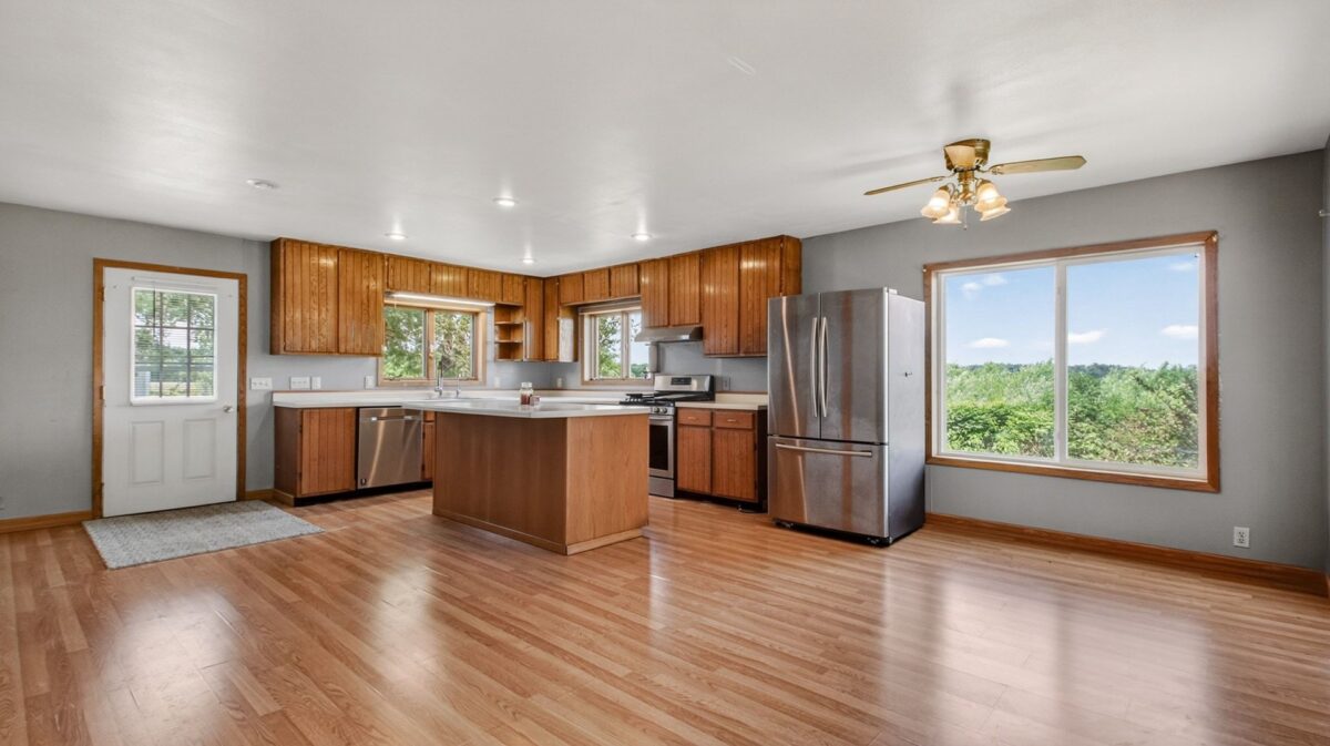 W10104 County Road O, Black River Falls WI 54615 - Residential house for sale - MLS #1602185 - image5