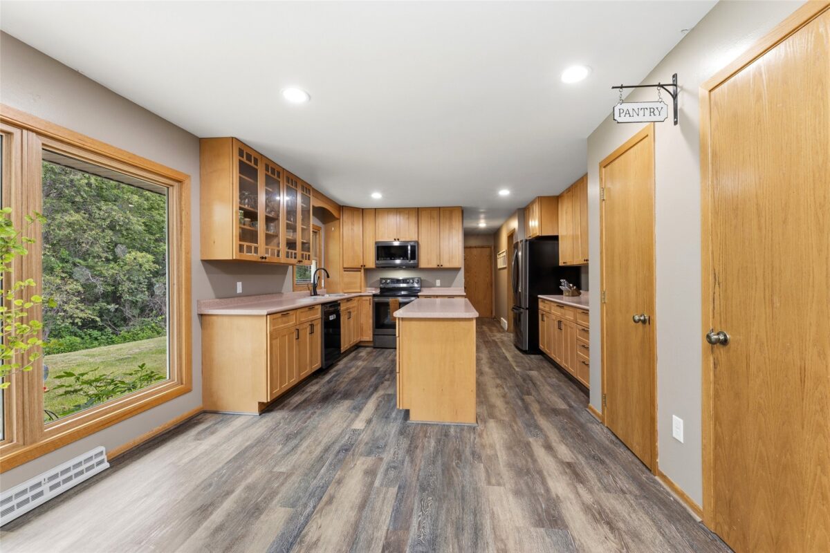 W11418 Goldsmith Road, Black River Falls WI 54615 - Residential house for sale - MLS #1602482 - image10