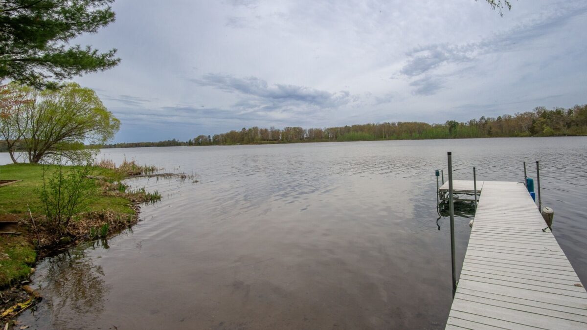 W5362 Yellowsands Drive, Spooner WI 54801 - Residential house for sale - MLS #1601178 - image2