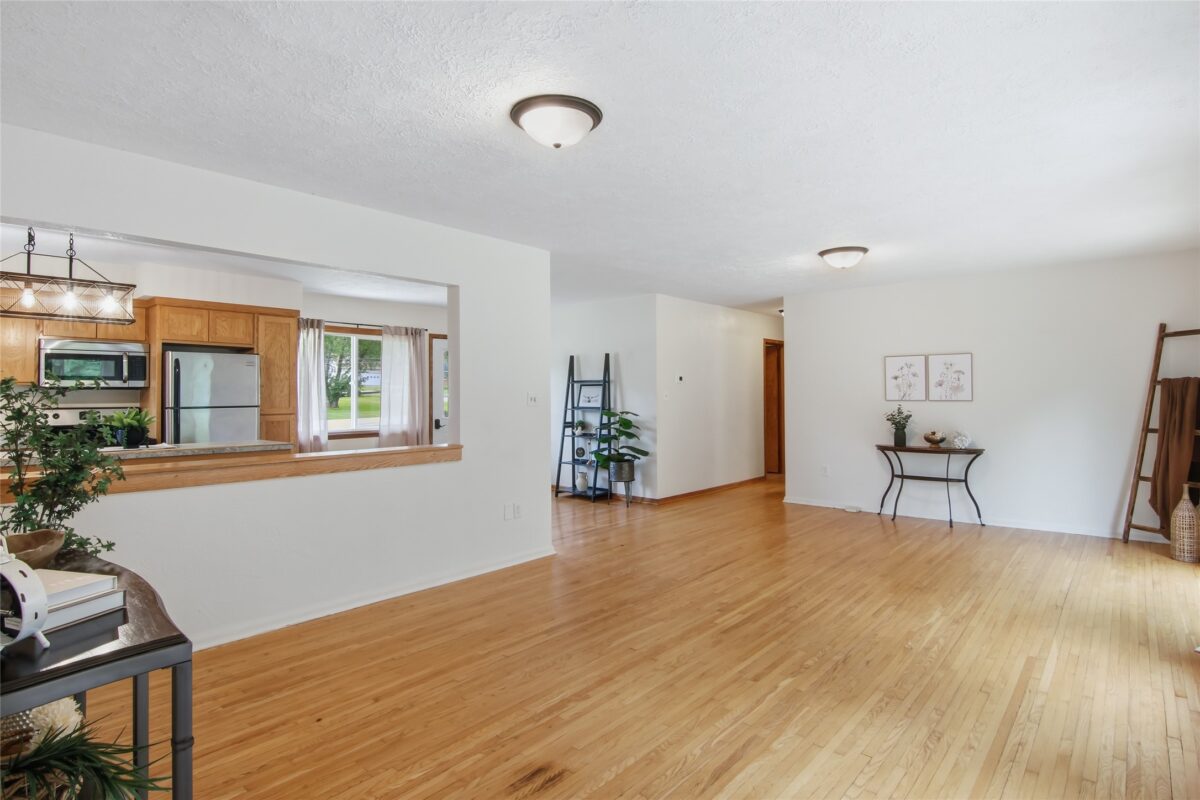 W7377 US Highway 10, Ellsworth WI 54011 - Residential house for sale - MLS #1602049 - image5