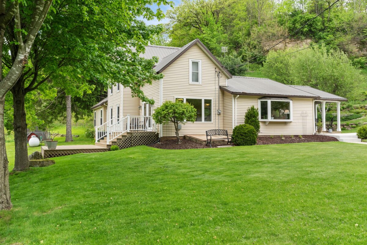 s9761 Little Bear Road, Spring Green WI 53588 - Residential house for sale - MLS #1602373 - image2