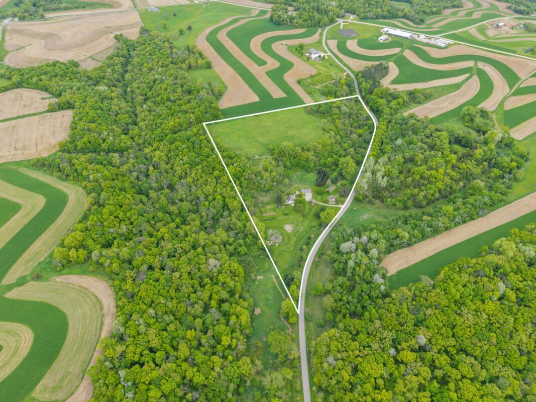 s9761 Little Bear Road, Spring Green WI 53588 - Residential house for sale - MLS #1602373 - image8