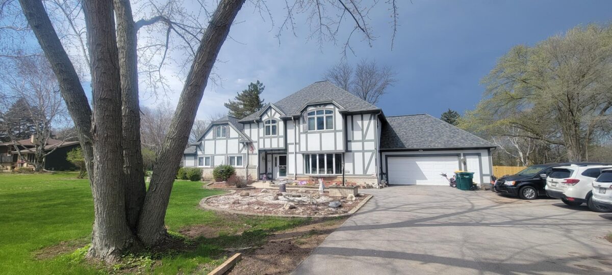 10953 Westview Lane, Mequon WI 53092 - Residential house for sale - MLS #1600355 - image2