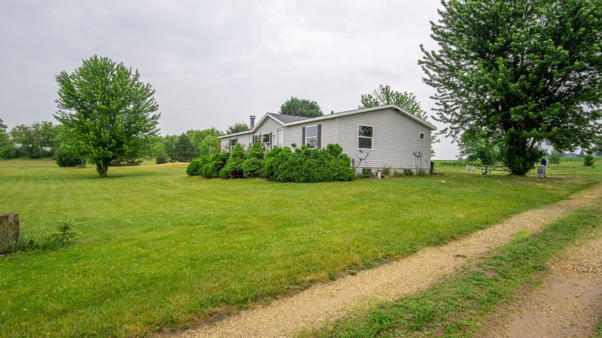 1120 County Highway, Black River Falls WI 54615 - Residential house for sale - MLS #1602159 - image2