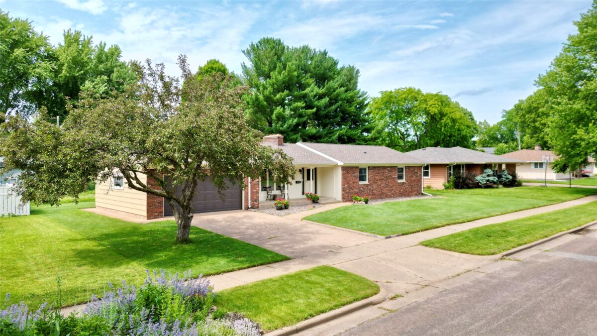 1126 Fillmore Avenue, Eau Claire WI 54701 - Residential house for sale - MLS #1602975 - image37
