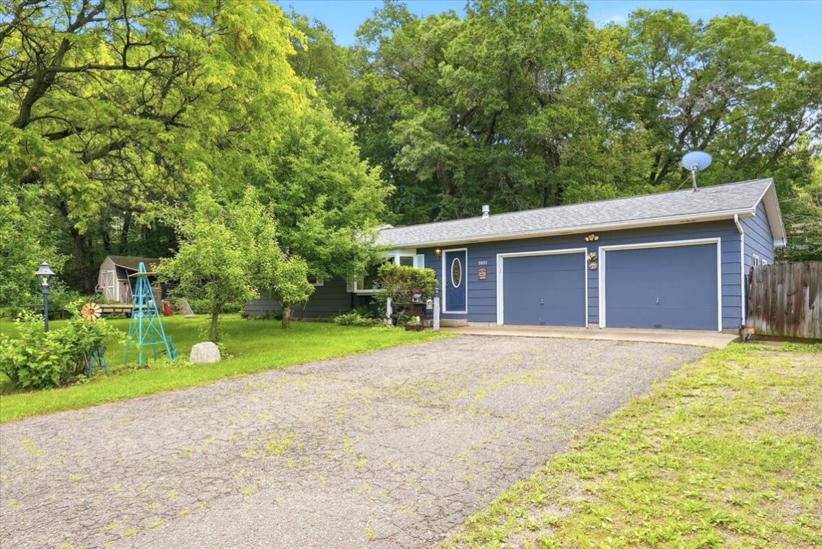 11833 16th Avenue, Chippewa Falls WI 54729 - Residential house for sale - MLS #1602377 - image2