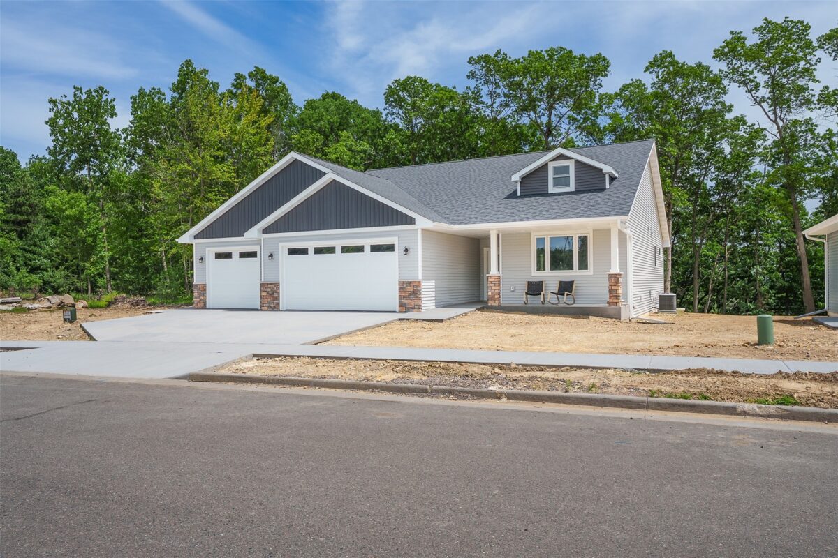 1197 Craven Court, Eau Claire WI 54703 - Residential house for sale - MLS #1602330 - image2