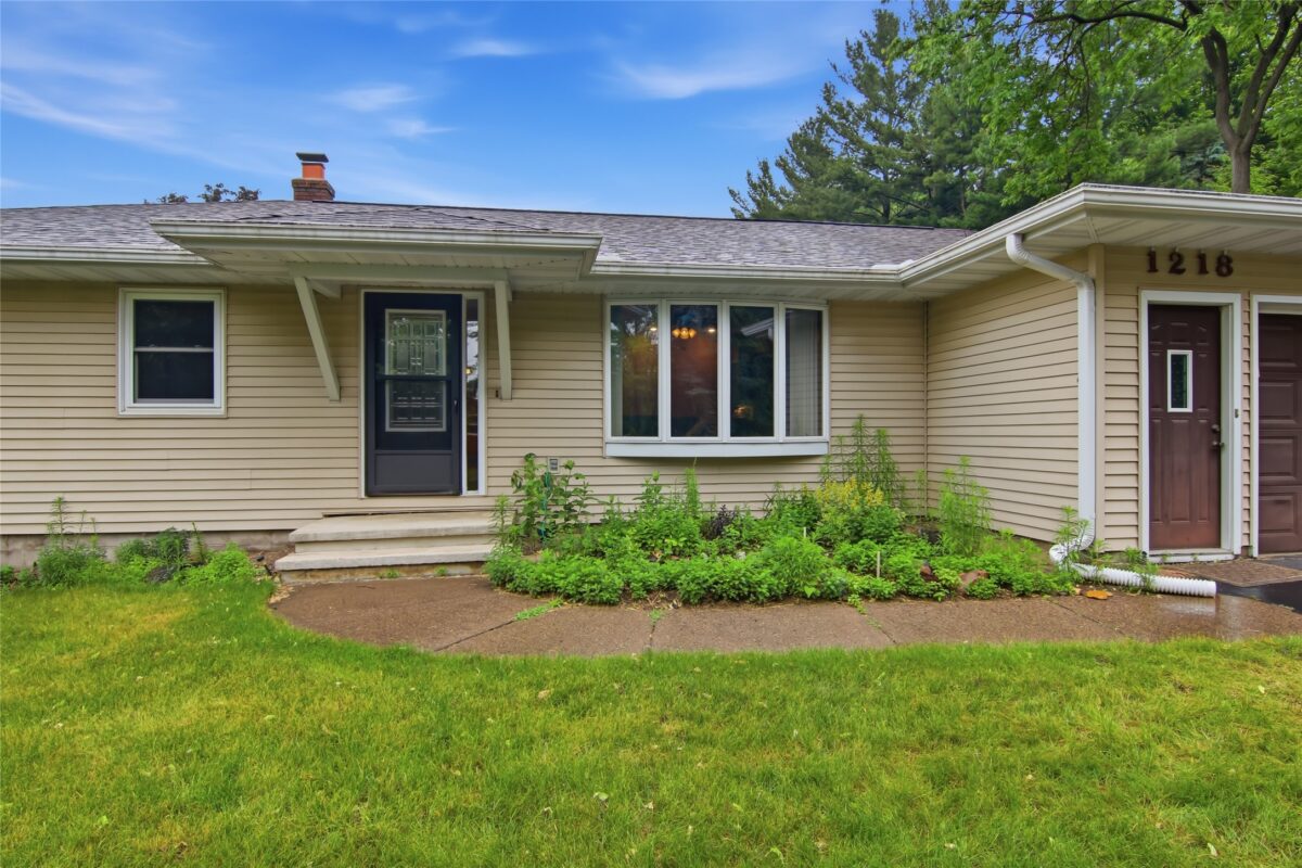1218 Raedel Road, Eau Claire WI 54703 - Residential house for sale - MLS #1602034 - image2