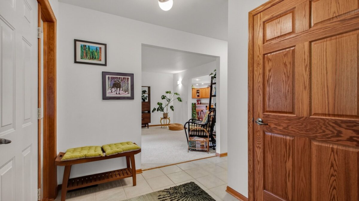 1224 Red Maple Ridge, Eau Claire WI 54703 - Residential house for sale - MLS #1602569 - image2