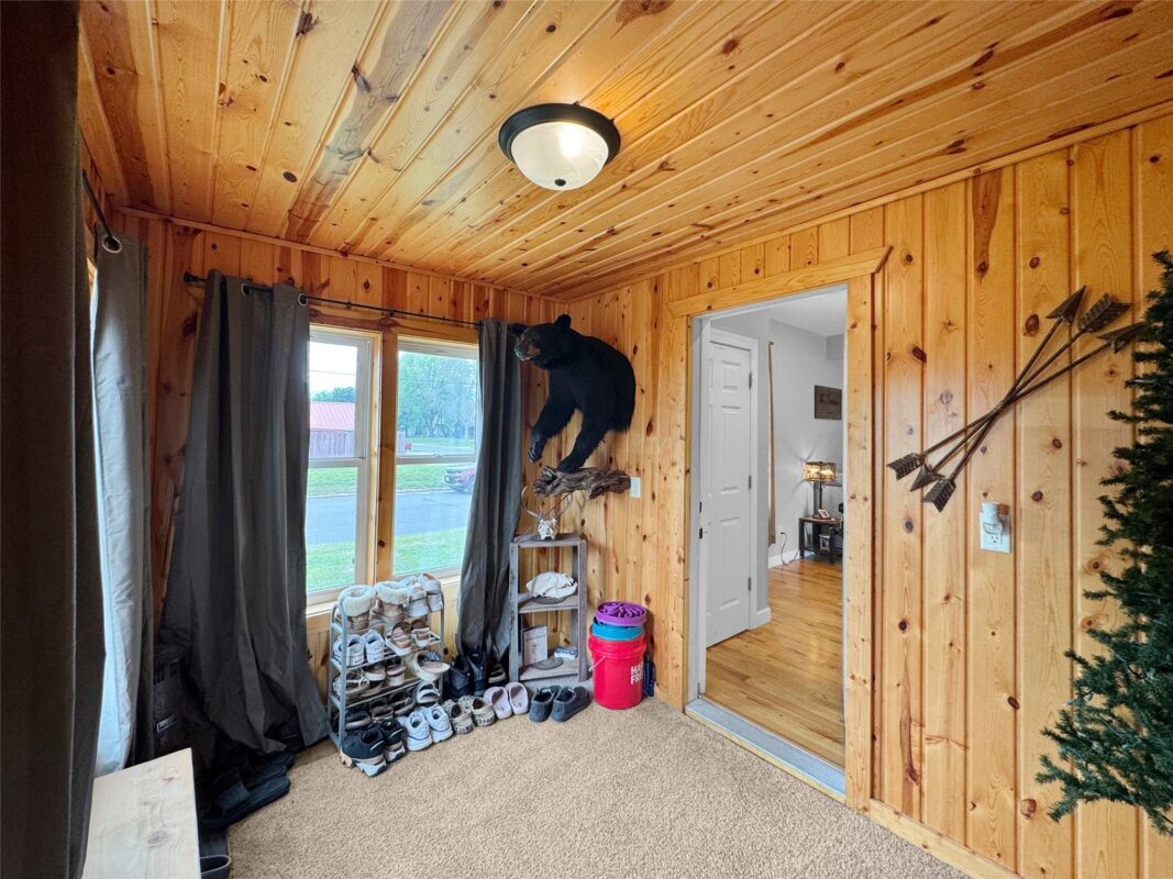 1305 Warren Street, Chippewa Falls WI 54729 - Residential house for sale - MLS #1603563 - image16