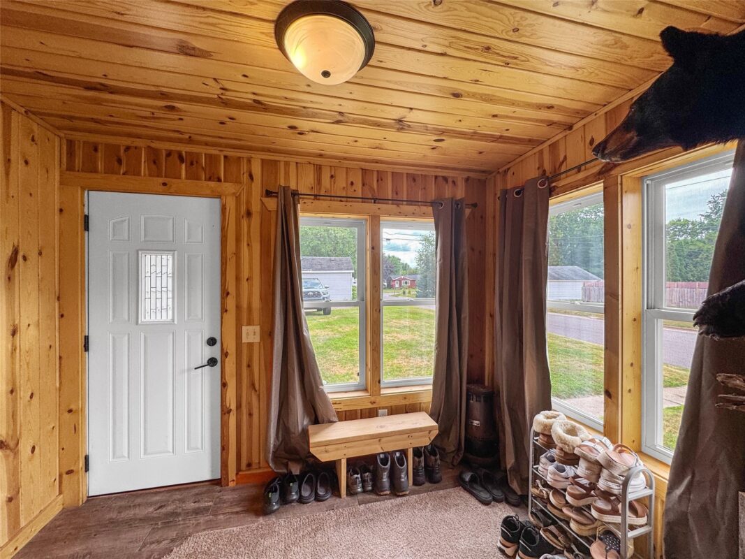 1305 Warren Street, Chippewa Falls WI 54729 - Residential house for sale - MLS #1603563 - image17
