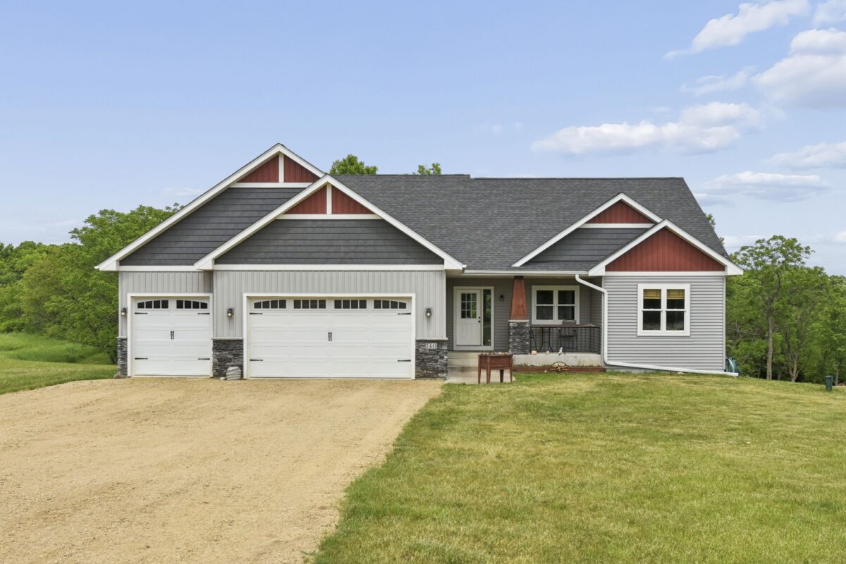 140 Hillcrest Court, Glenwood City WI 54013 - Residential house for sale - MLS #1602677 - image2