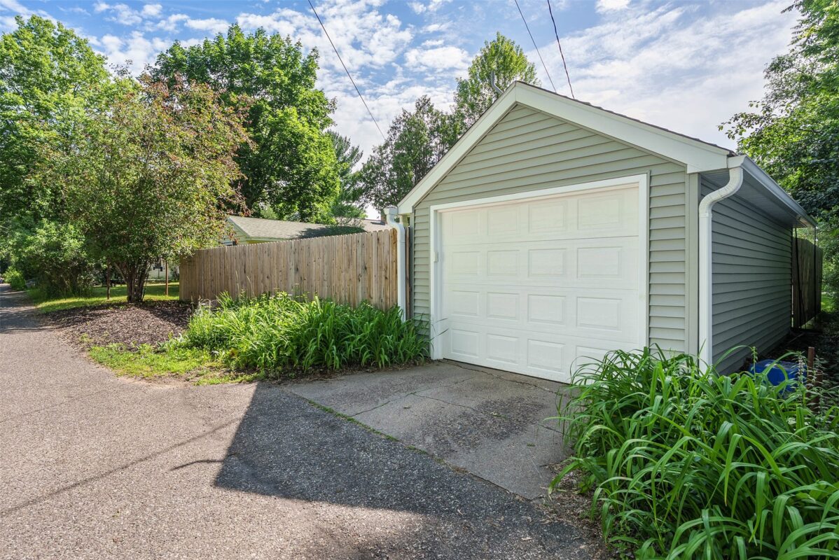 1414 Drummond Street, Eau Claire WI 54701 - Residential house for sale - MLS #1602776 - image45