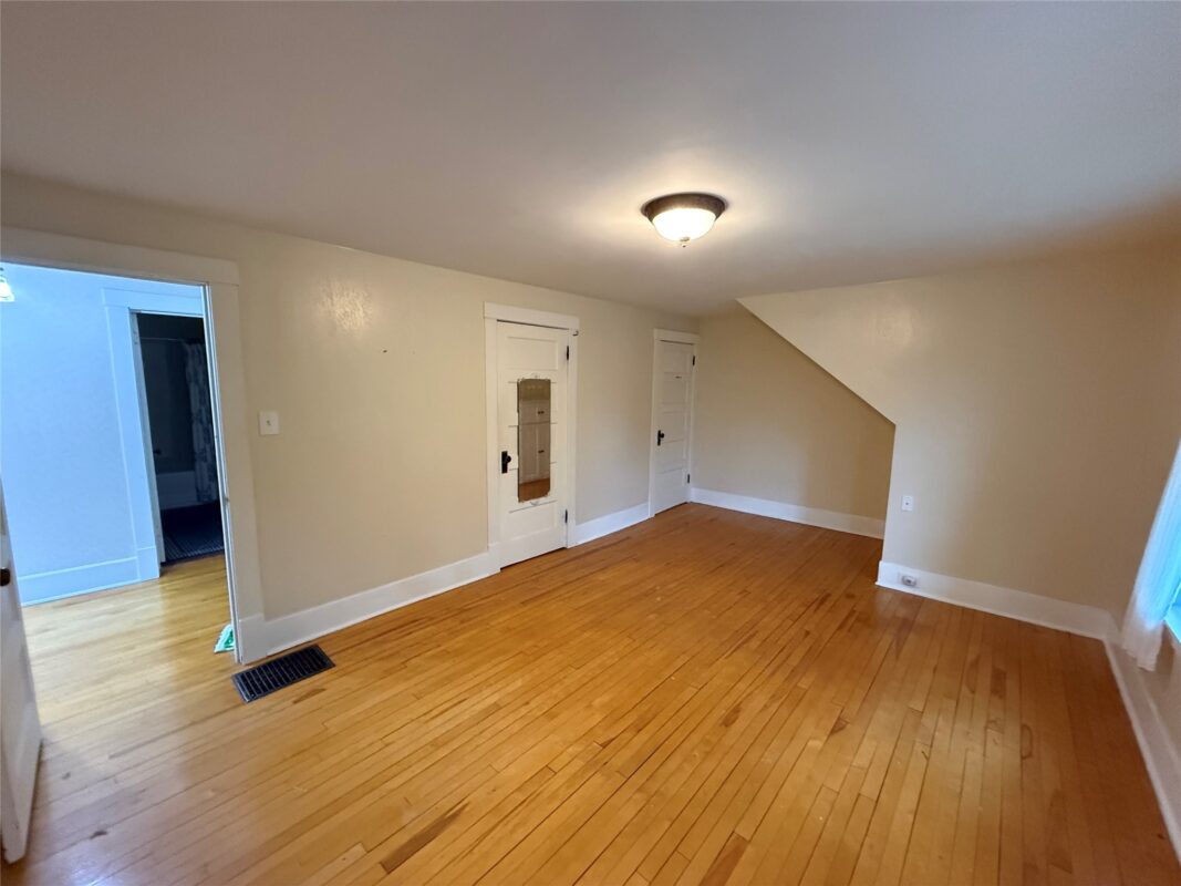 1524 Highland Avenue, Eau Claire WI 54701 - Residential house for sale - MLS #1602633 - image17