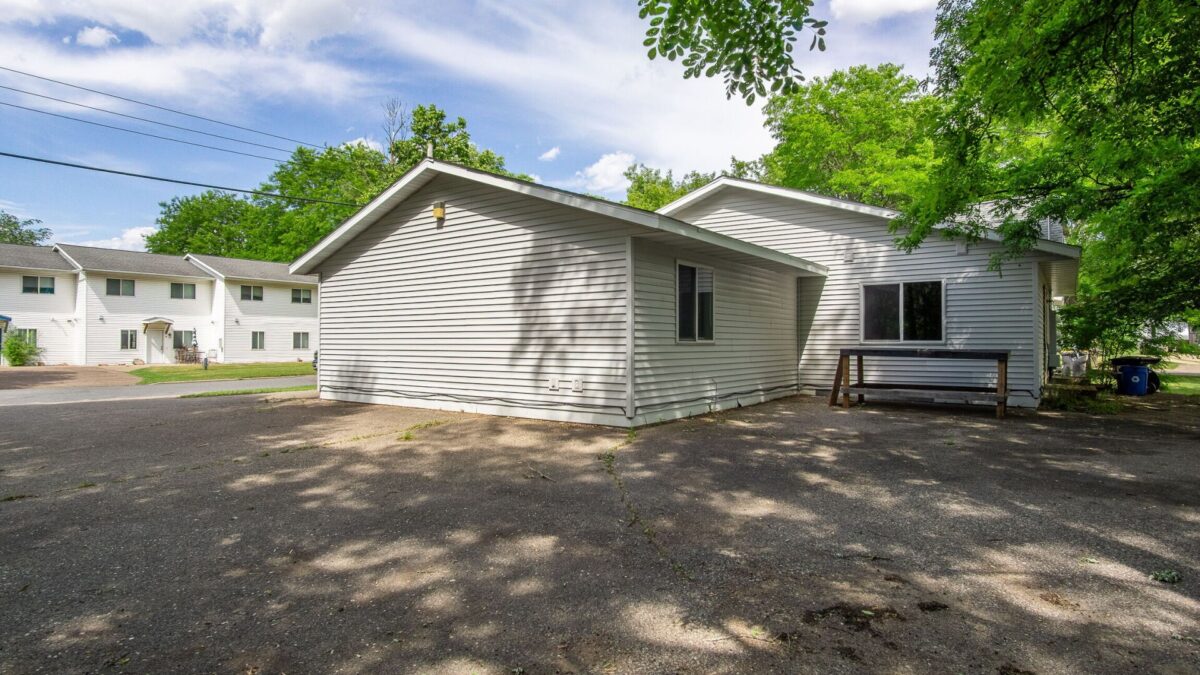 1603 6th Street, Menomonie WI 54751 - ResidentialIncome house for sale - MLS #1602292 - image4