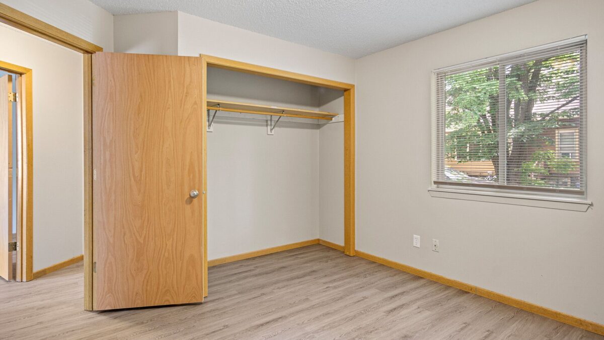 1603 6th Street, Menomonie WI 54751 - ResidentialIncome house for sale - MLS #1602292 - image56