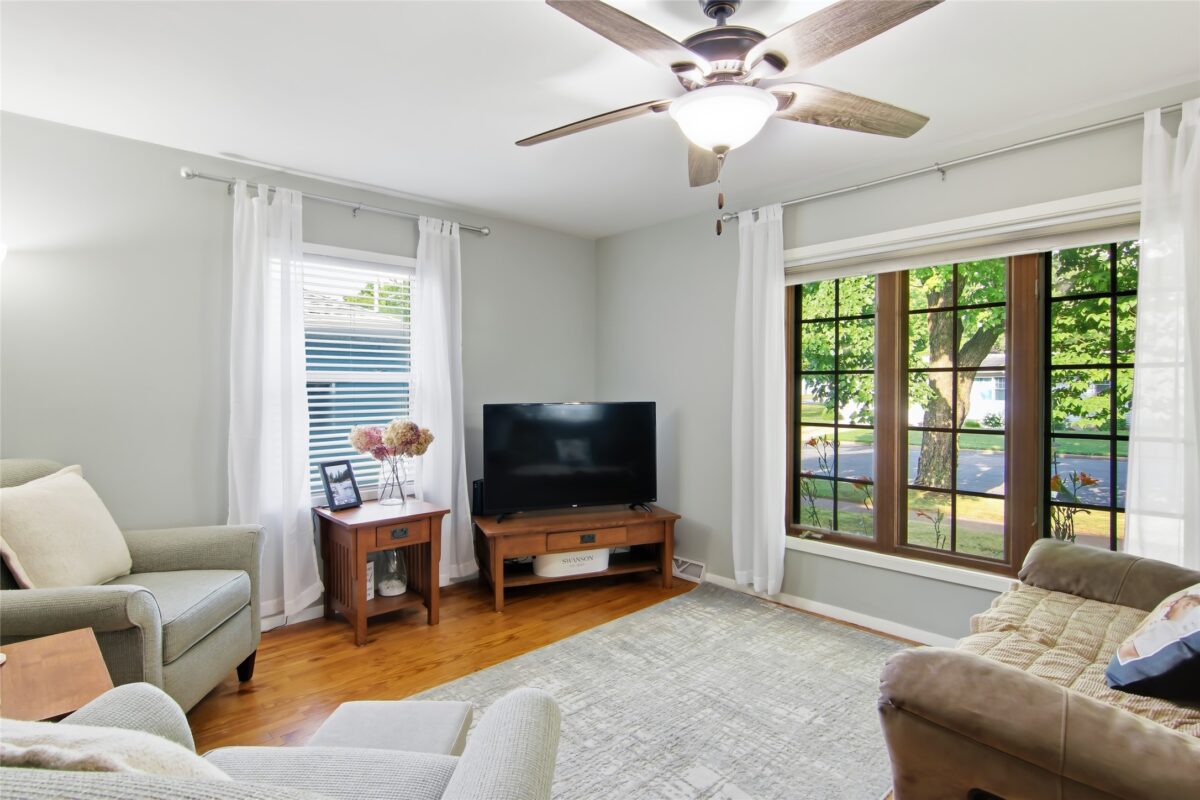 1608 Douglas Street, Menomonie WI 54751 - Residential house for sale - MLS #1603337 - image10