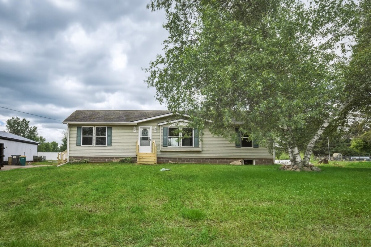 16583 Hwy J, Chippewa Falls WI 54729 - Residential house for sale - MLS #1601908 - image2