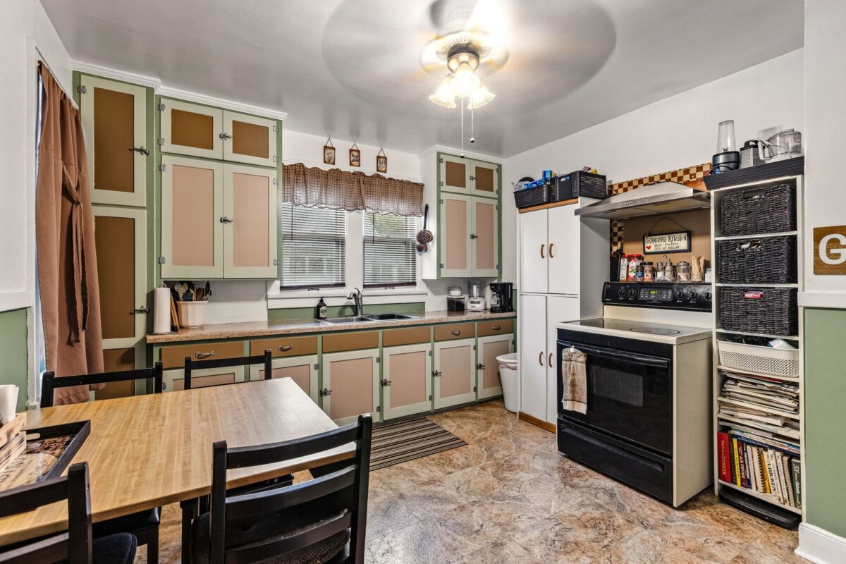 1702 Altoona Avenue, Eau Claire WI 54701 - Residential house for sale - MLS #1602177 - image13