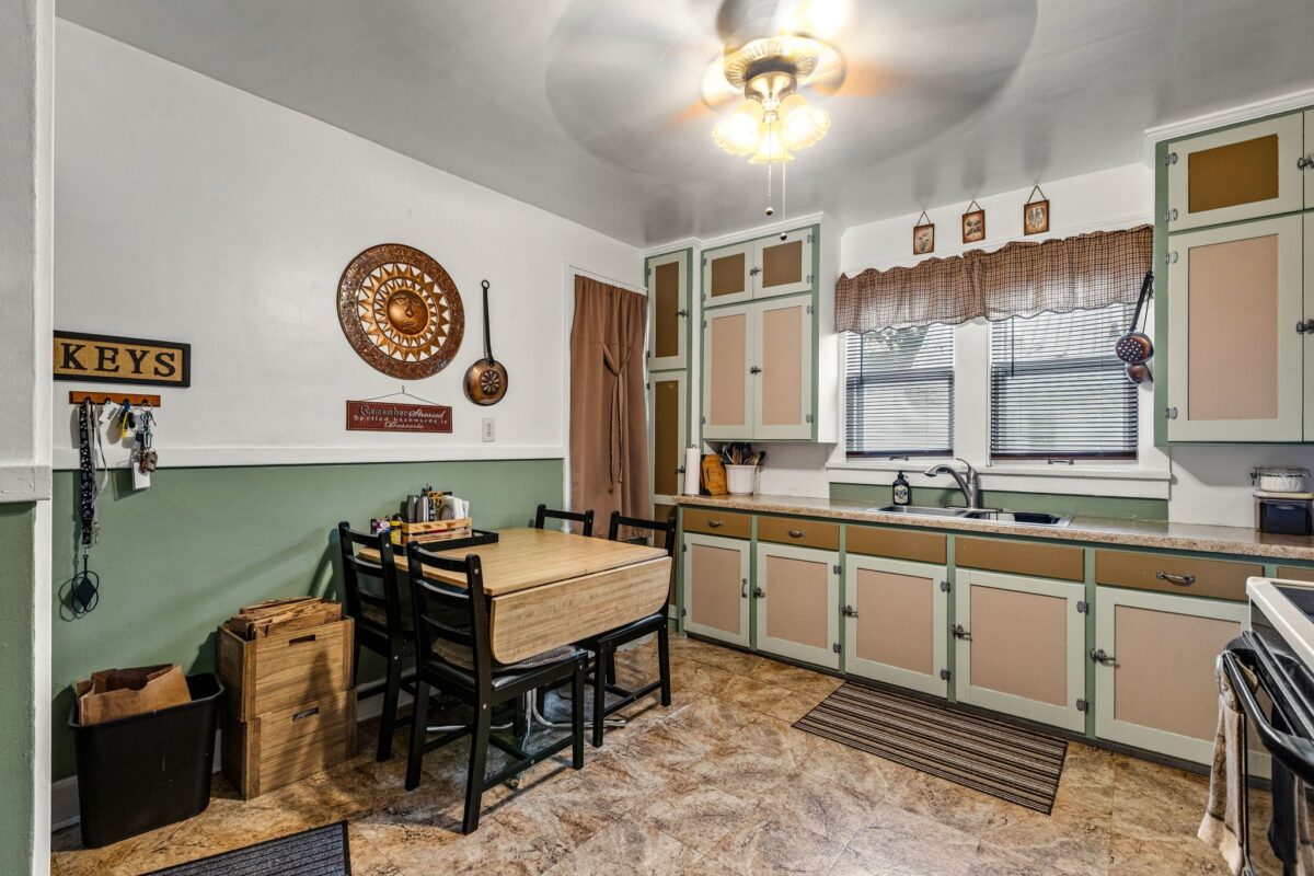 1702 Altoona Avenue, Eau Claire WI 54701 - Residential house for sale - MLS #1602177 - image14