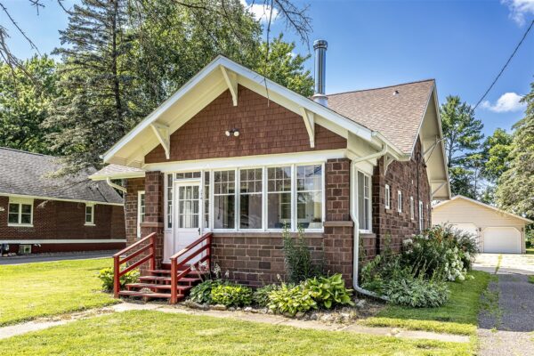 174 W Main Street Hixton WI 54635