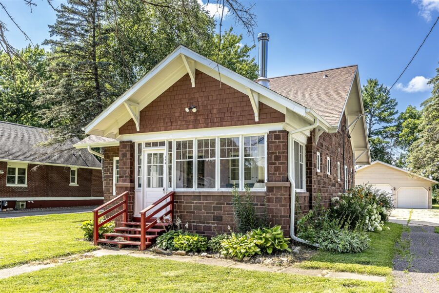 174 W Main Street