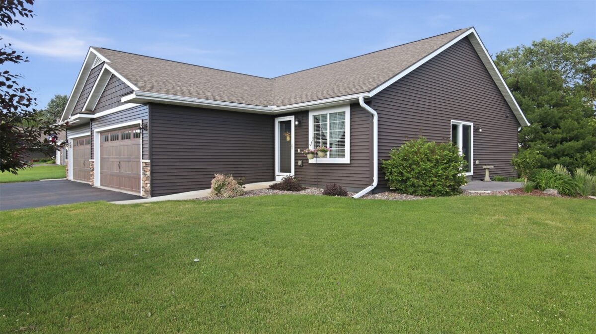 1803 Timber Trail, Chippewa Falls WI 54729 - Residential house for sale - MLS #1602303 - image2