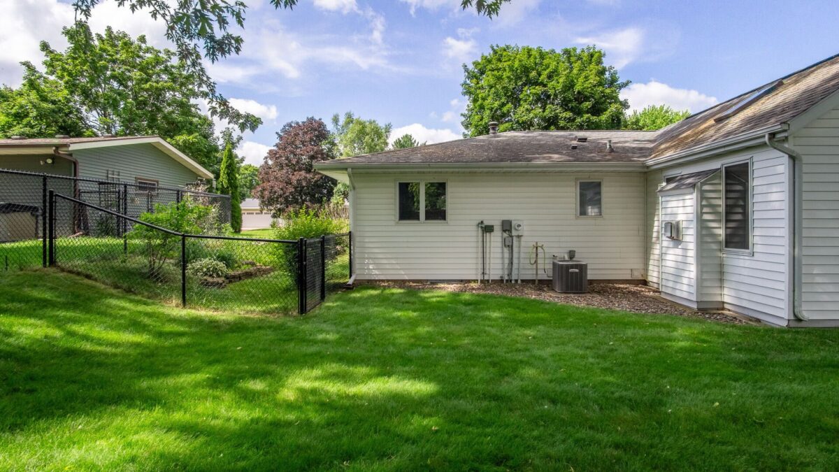 1811 Grandview Drive, Eau Claire WI 54703 - Residential house for sale - MLS #1602749 - image22
