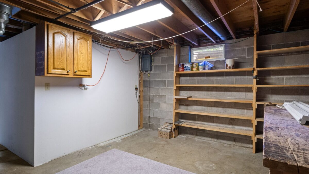 1811 Grandview Drive, Eau Claire WI 54703 - Residential house for sale - MLS #1602749 - image45