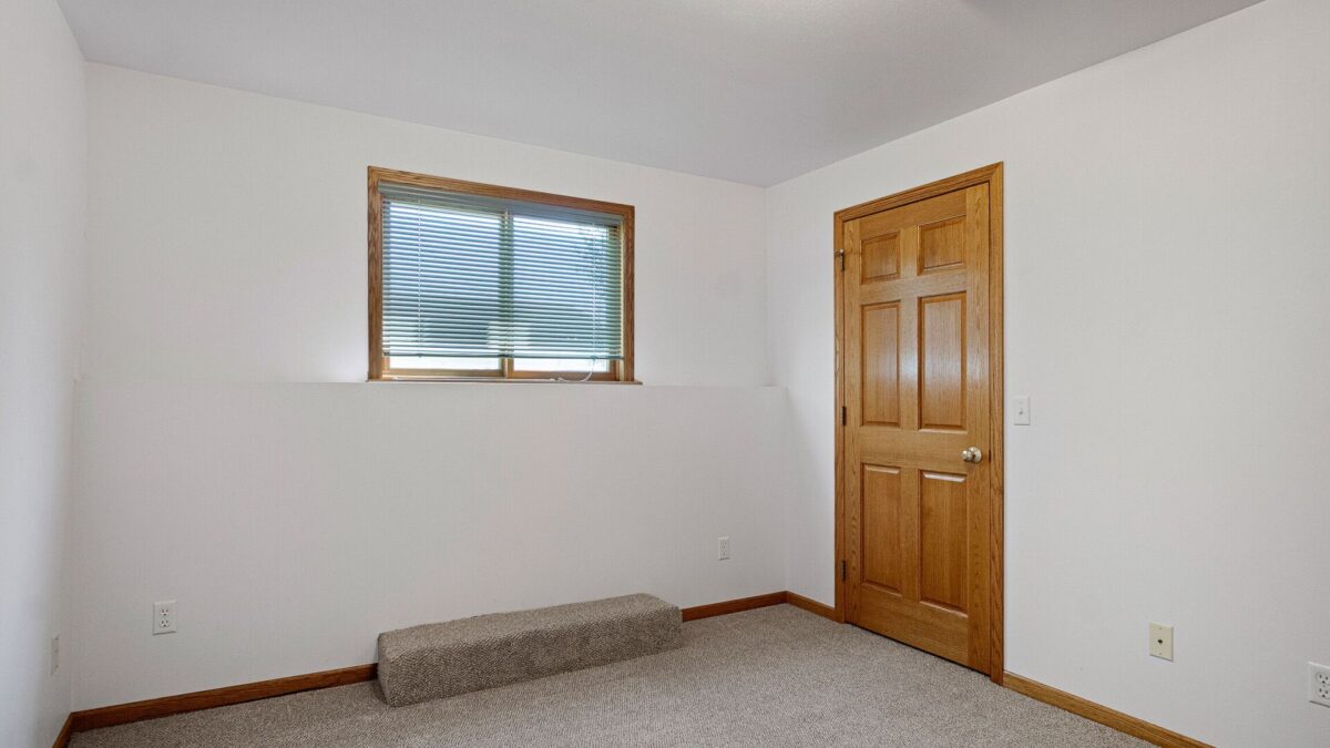 1811 Mitscher Avenue, Eau Claire WI 54701 - Residential house for sale - MLS #1603238 - image32