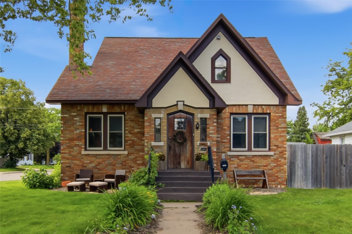 1902 Hogeboom Avenue, Eau Claire WI 54701 - Residential house for sale - MLS #1602521 - image16