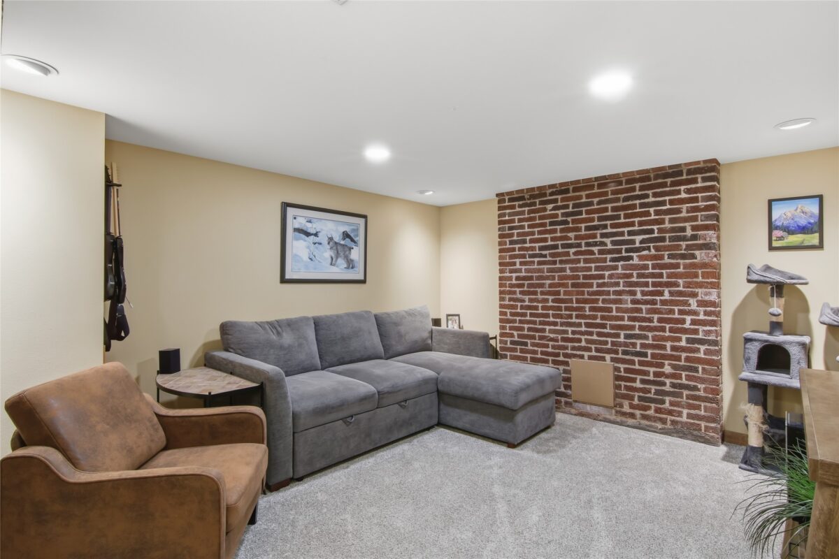 1902 Hogeboom Avenue, Eau Claire WI 54701 - Residential house for sale - MLS #1602521 - image20