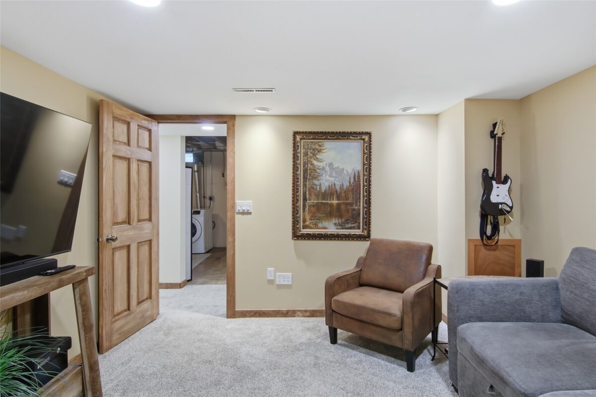 1902 Hogeboom Avenue, Eau Claire WI 54701 - Residential house for sale - MLS #1602521 - image21