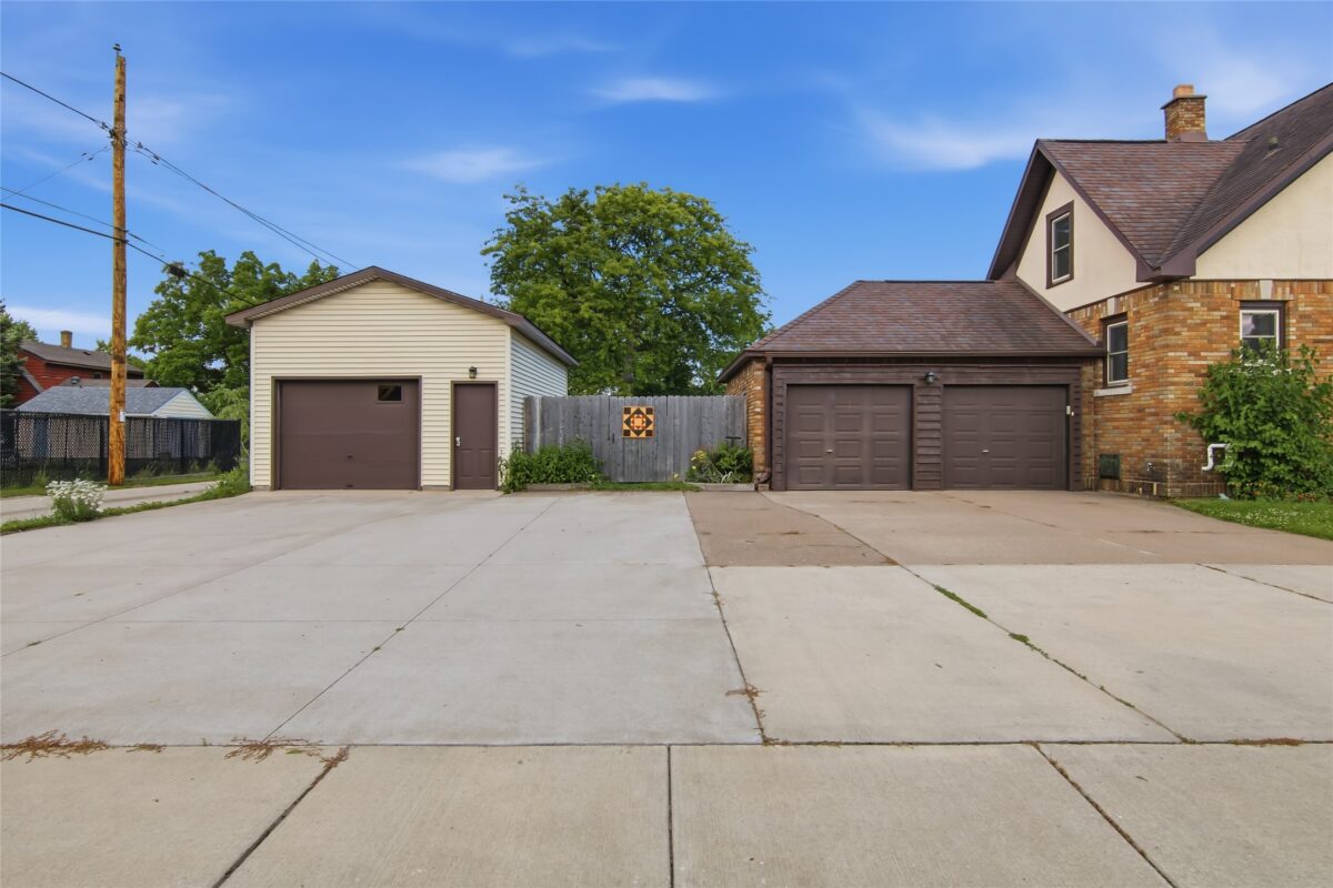 1902 Hogeboom Avenue, Eau Claire WI 54701 - Residential house for sale - MLS #1602521 - image23