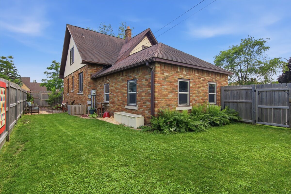 1902 Hogeboom Avenue, Eau Claire WI 54701 - Residential house for sale - MLS #1602521 - image26