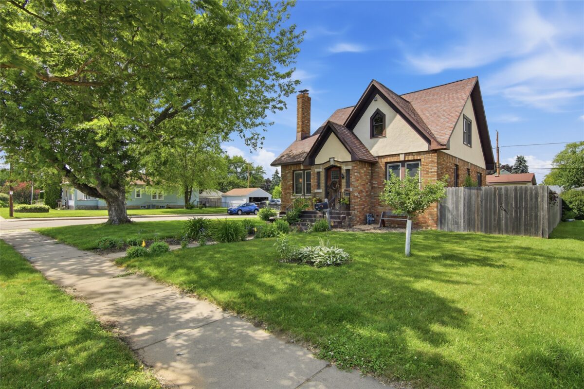 1902 Hogeboom Avenue, Eau Claire WI 54701 - Residential house for sale - MLS #1602521 - image30