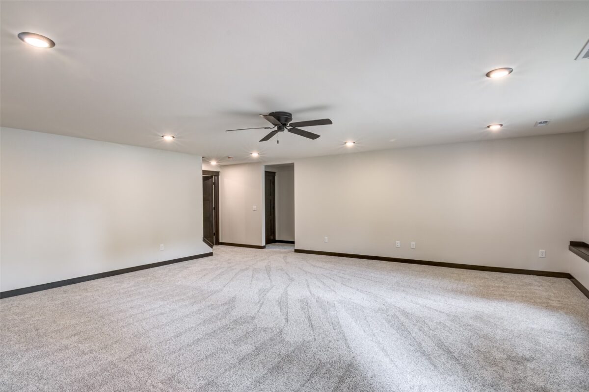 1921 Legacy Drive, Eau Claire WI 54703 - Residential house for sale - MLS #1601871 - image33