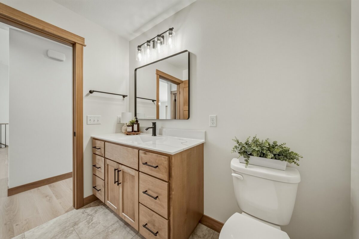 1949 Legacy Drive, Eau Claire WI 54703 - Residential house for sale - MLS #1598984 - image18