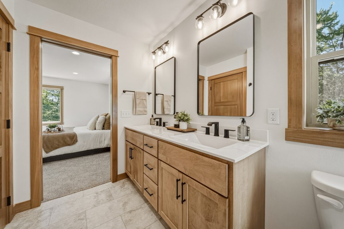 1949 Legacy Drive, Eau Claire WI 54703 - Residential house for sale - MLS #1598984 - image28