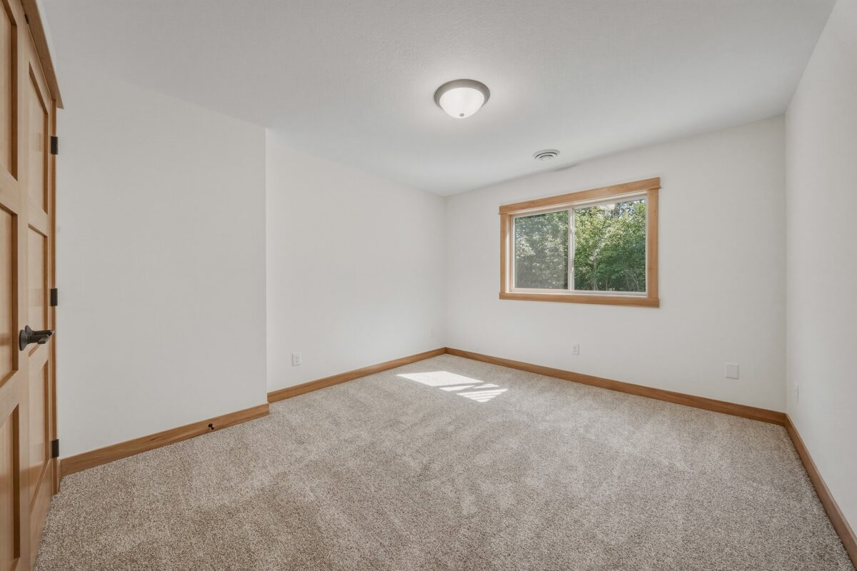 1949 Legacy Drive, Eau Claire WI 54703 - Residential house for sale - MLS #1598984 - image36