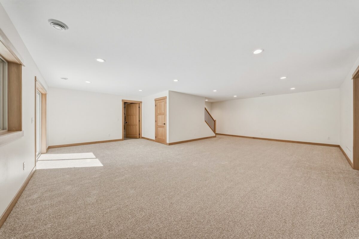 1949 Legacy Drive, Eau Claire WI 54703 - Residential house for sale - MLS #1598984 - image39